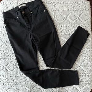 Madewell 9" Mid-Rise Skinny Jeans in Lunar Wash: TENCEL™ Denim Edition size 26